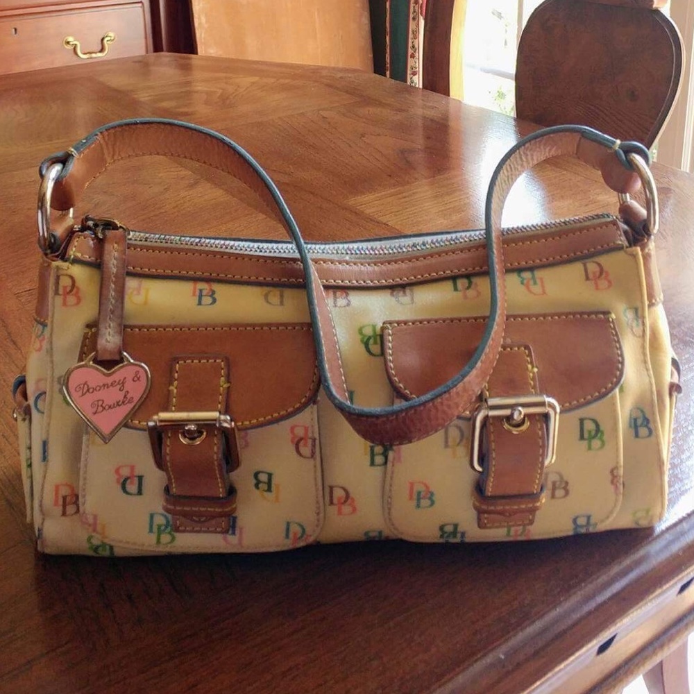 Dooney & Bourke Purse